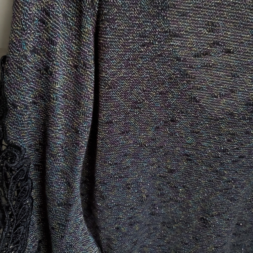 Buckle 3/4 Lace-sleeve Scoop Neck V-back Shimmery Rainbow Metallic Thread Tunic - Picture 8 of 16
